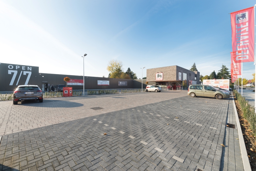 Parking Delhaize Bree