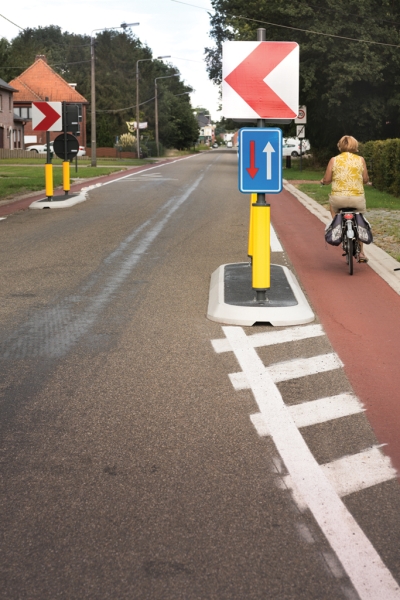 Wegversmalling M. Scheperslaan Heusden-Zolder