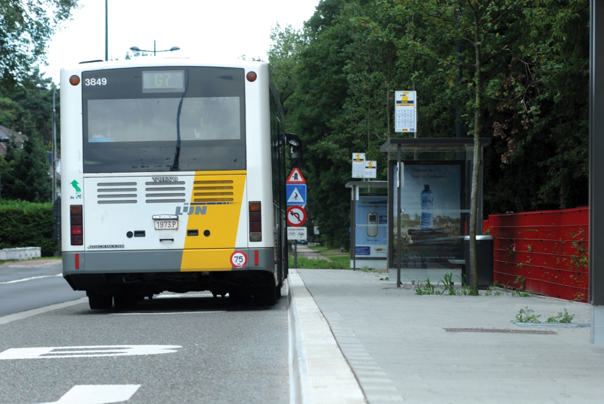 Schoolomgeving Bret Genk